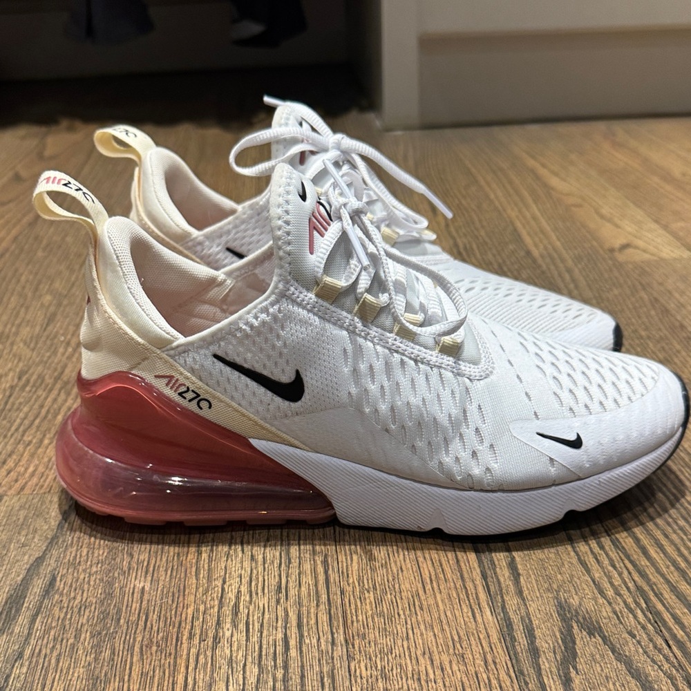 Women’s Nike 270